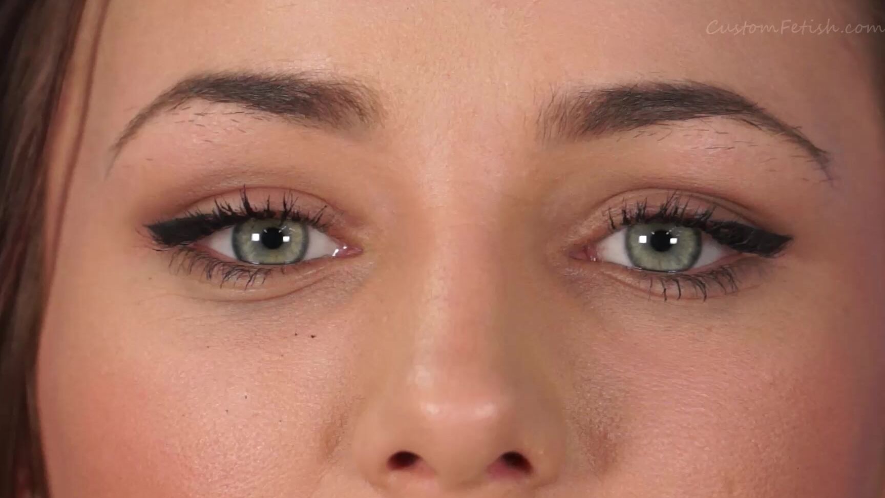 Custom Fetish Ambers Seductive Green Eyes
