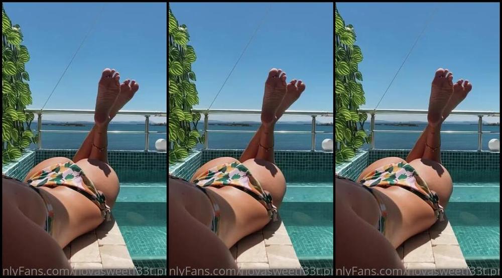 Indubiopronova Nicknamed Indubiopronova Onlyfans Sunny Soles In The Pose Let S Play A Game Count The Wrinkles With Your Tongue