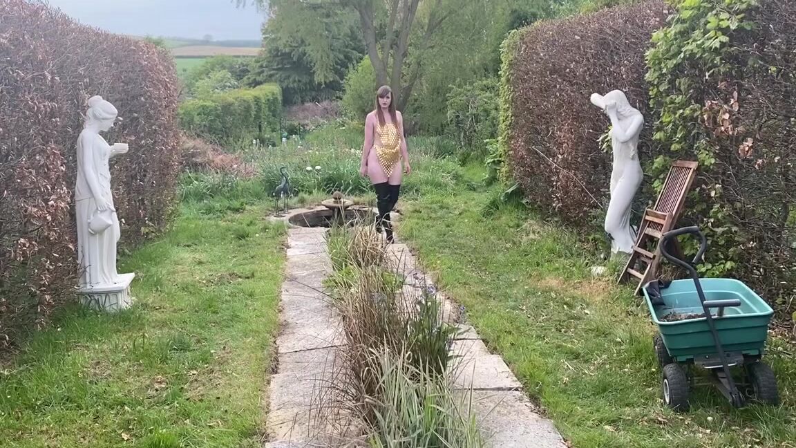 Vivienne L Amour Aka Vlproductionsuk Onlyfans Divine