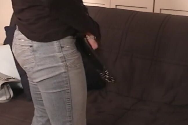 Ivy, SD, amateurspankings AS Ivy Gets The Belt Clips4Sale