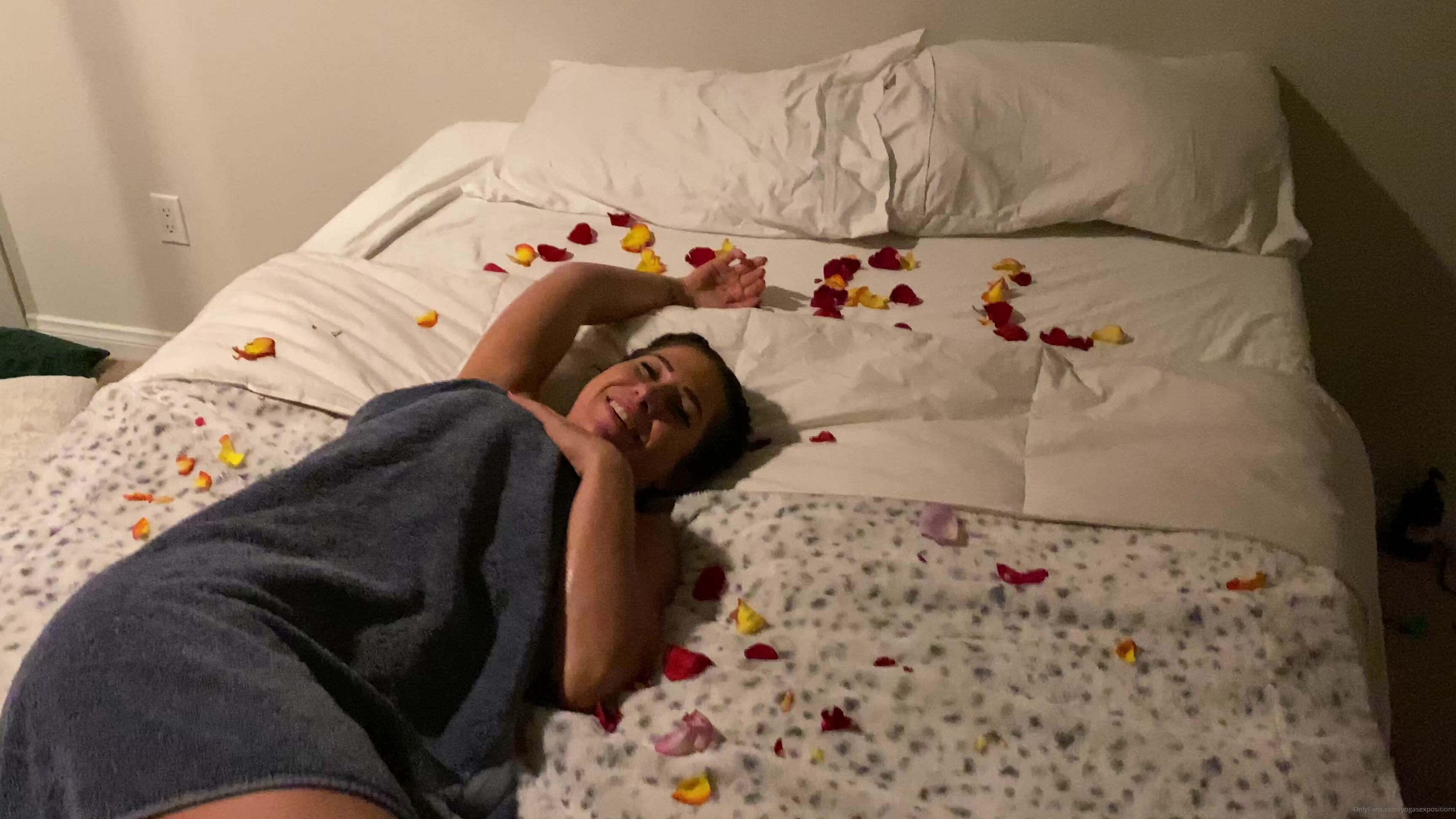 Yogasexpositions Who Else Gets Turned On By Romance I Had To Plea