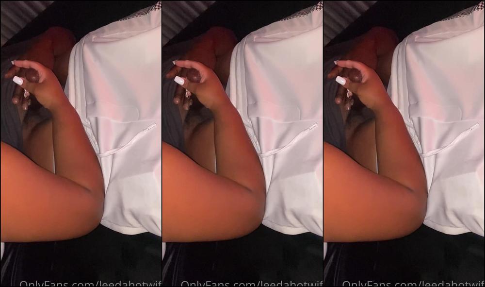 Leedahotwife Wasn T In The Club For Mins They Came