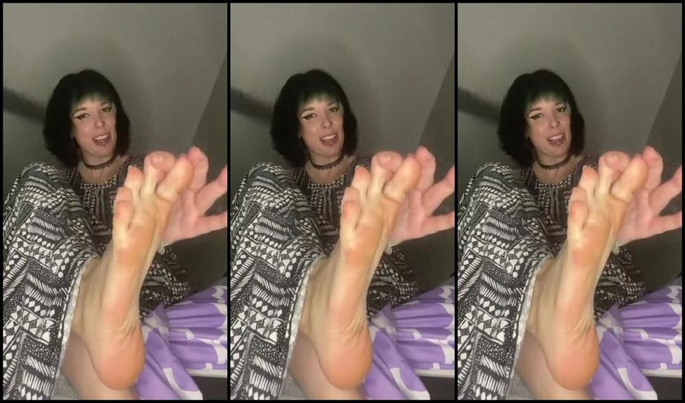 Summer Solesis Nicknamed Summer Solesis Onlyfans Are You My Good Little Foot Slut