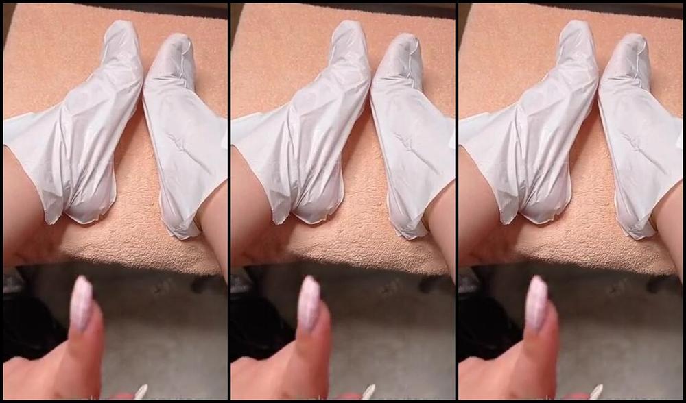 Victoria Feet Nicknamed Toryfeet Onlyfans I Like To Pamper My Feet And Make Them Soft And With A Rich Smell For