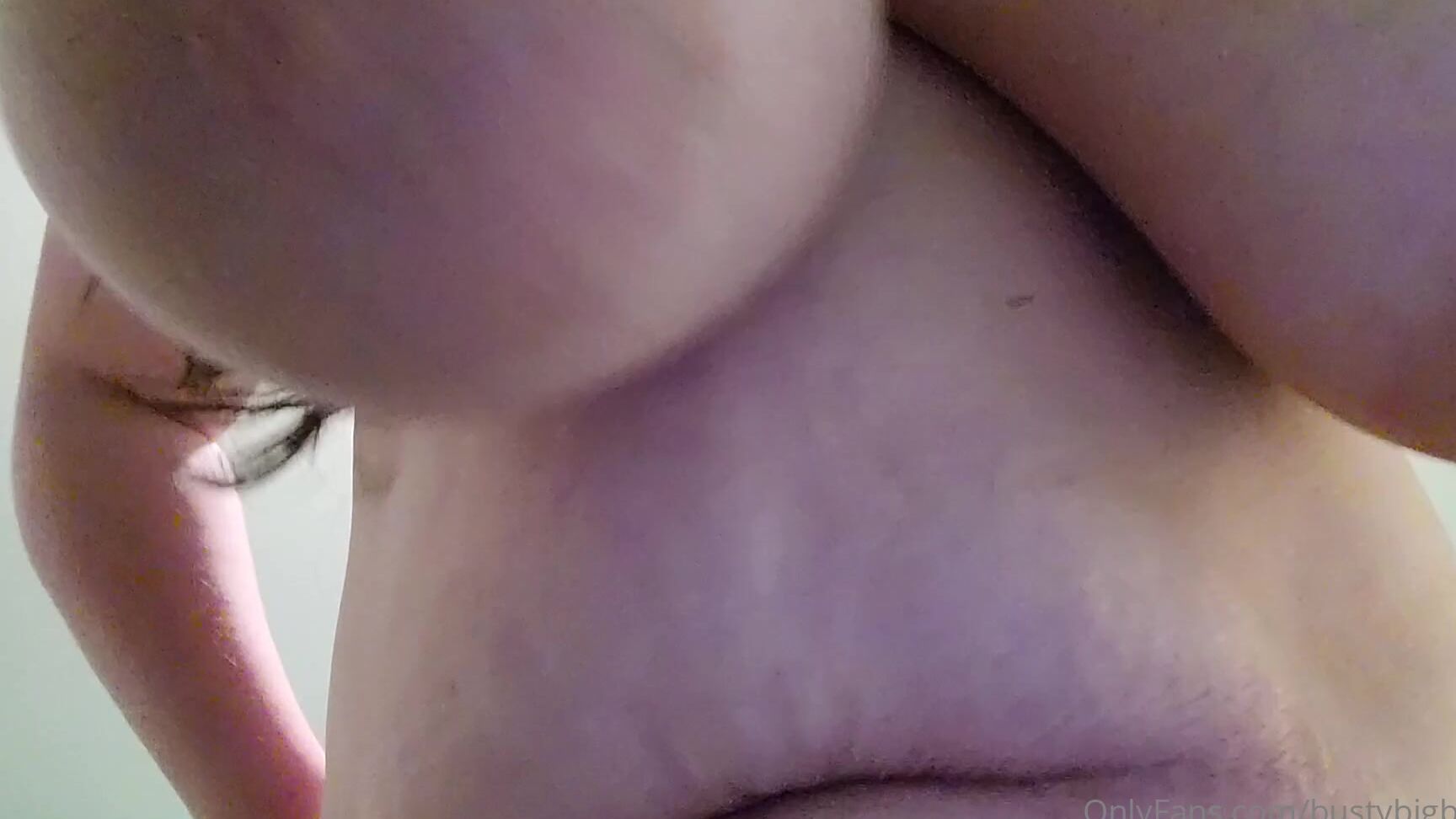 Bustybigbooty 2081348530 04 13 2021 That Fucking Clap Though Turn Your Sound On