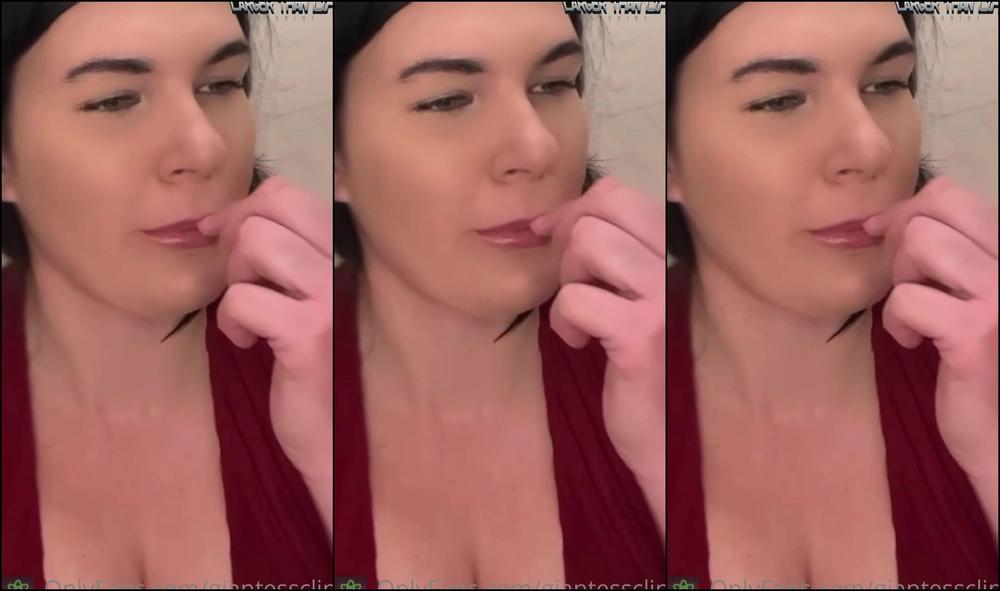 Giantessclips Giantess Step Sis Puts You In Your Place Starring Giantess Charlie Leggybrunette Topl