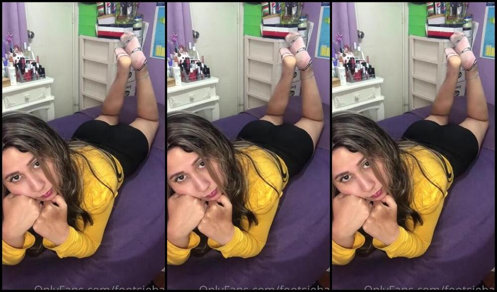 Gia S Feet Nicknamed Footsiebab 01 10 2023 Onlyfans Video The Pose Taking Off Socks With My Beautiful Feet In The Pose And Ahegao With T
