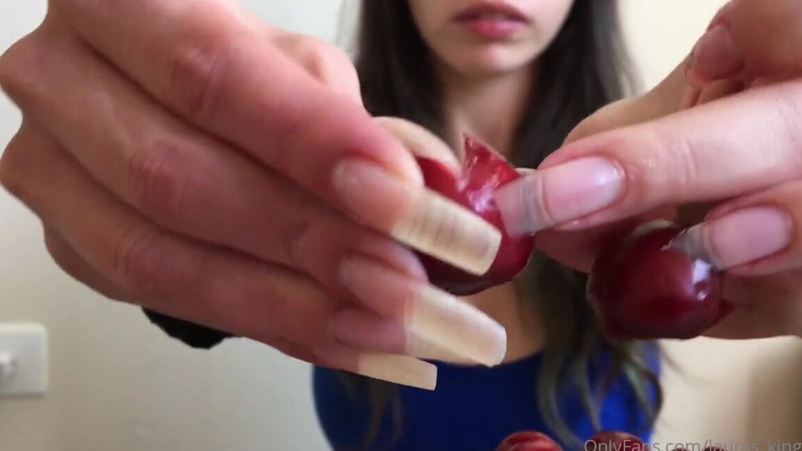 Lalalaura Nicknamed Lauras Kingdom 03 27 2024 Onlyfans Video Jazmines Red Cherries