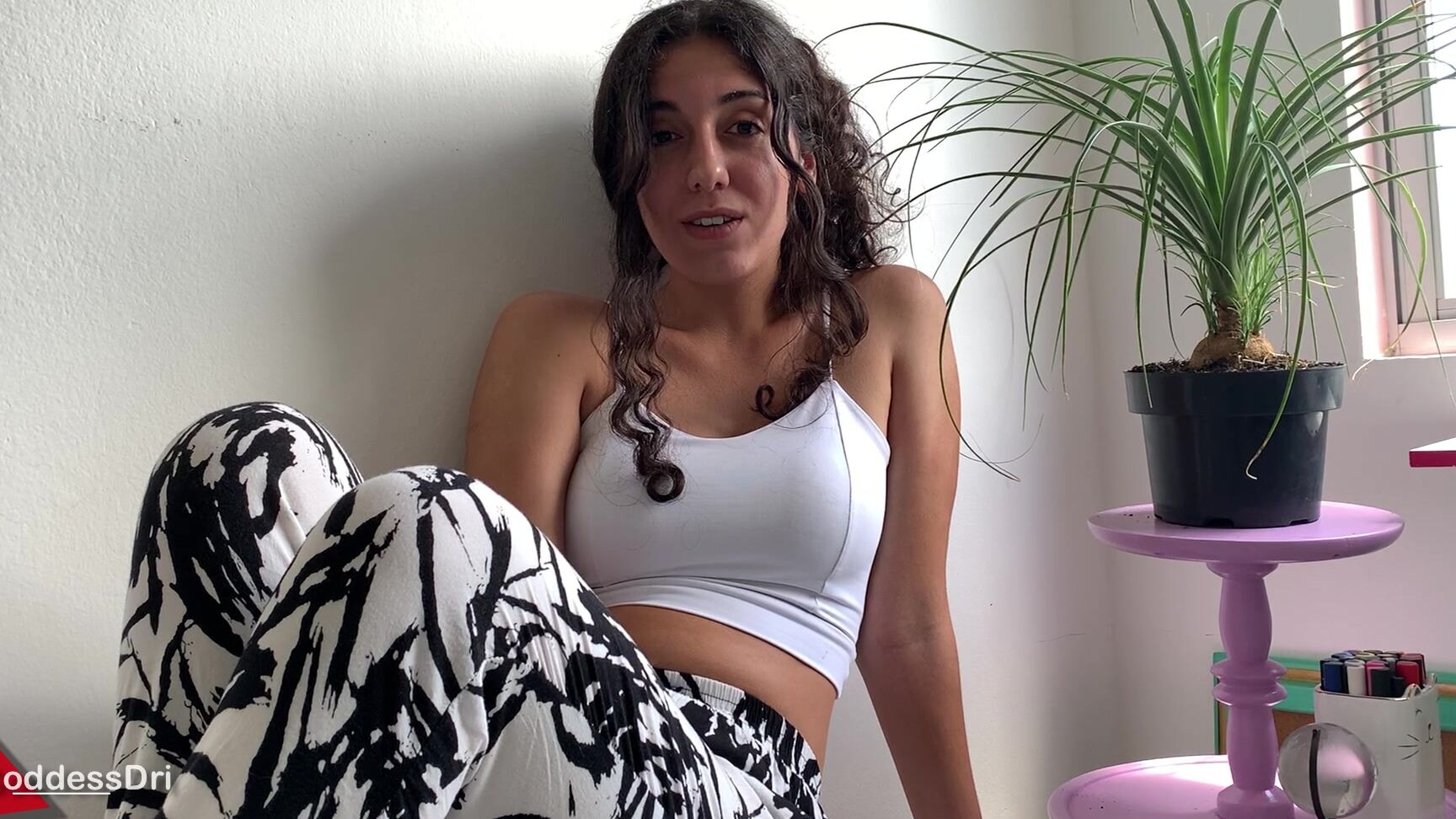 "GoddessDri" femdom pov, goddess worship, verbal humiliation, slave training, virgin humiliation i don t fuck virgins Manyvids