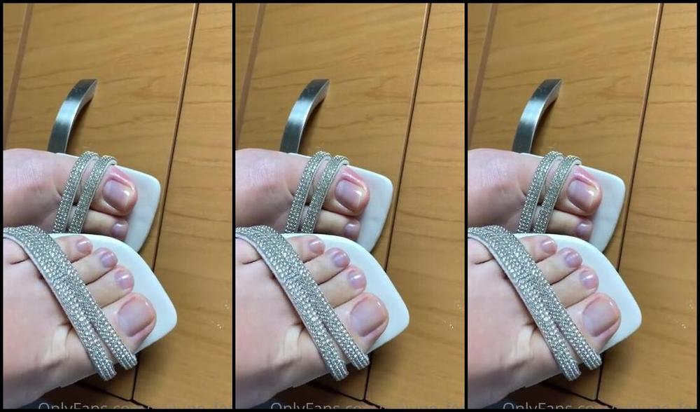 Caliupe Feet Nicknamed Caliupe Feet Foot Fetish 05 06 2022 Onlyfans Video Boa Dia Podinhos