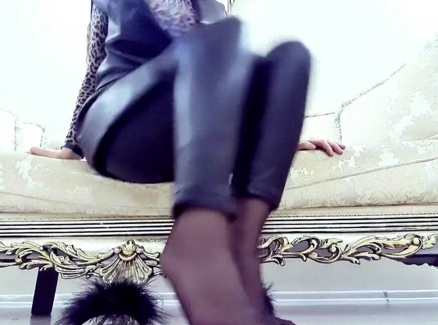 Queen Salome Onlyfans Terliklerimin Altnda Olmak Ister Miydinp