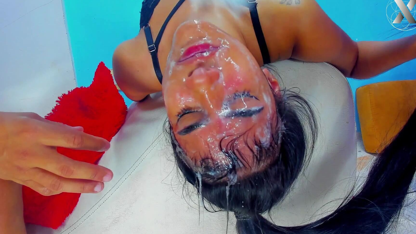 Xlivestudio Throat Fucked While Saliva Drenches Her Upside Down Face