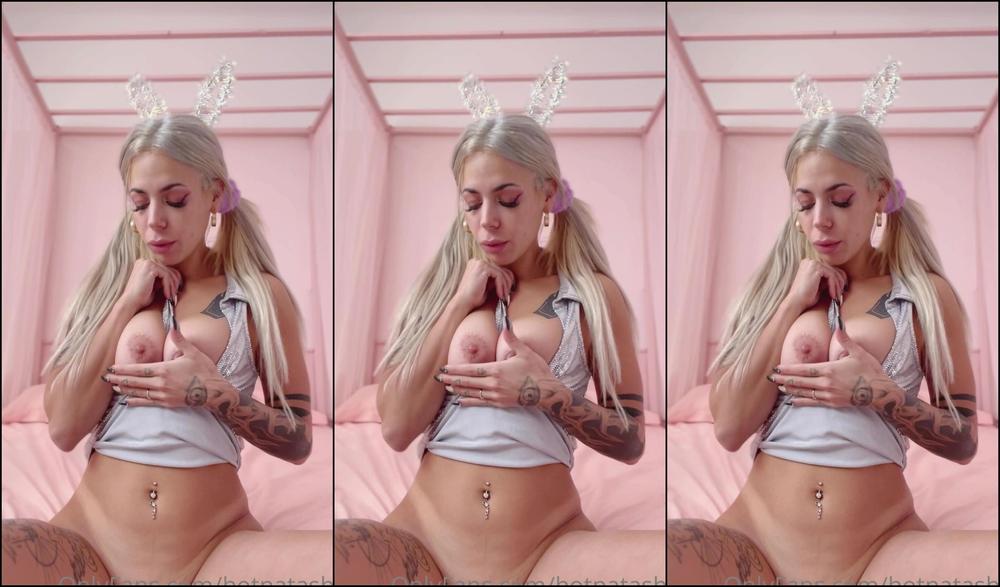 Stephotsisnatasha With A Shiny Silver Dress And Bunny Ears Jerking Me Off With My Pink Vibrating Dildo In My