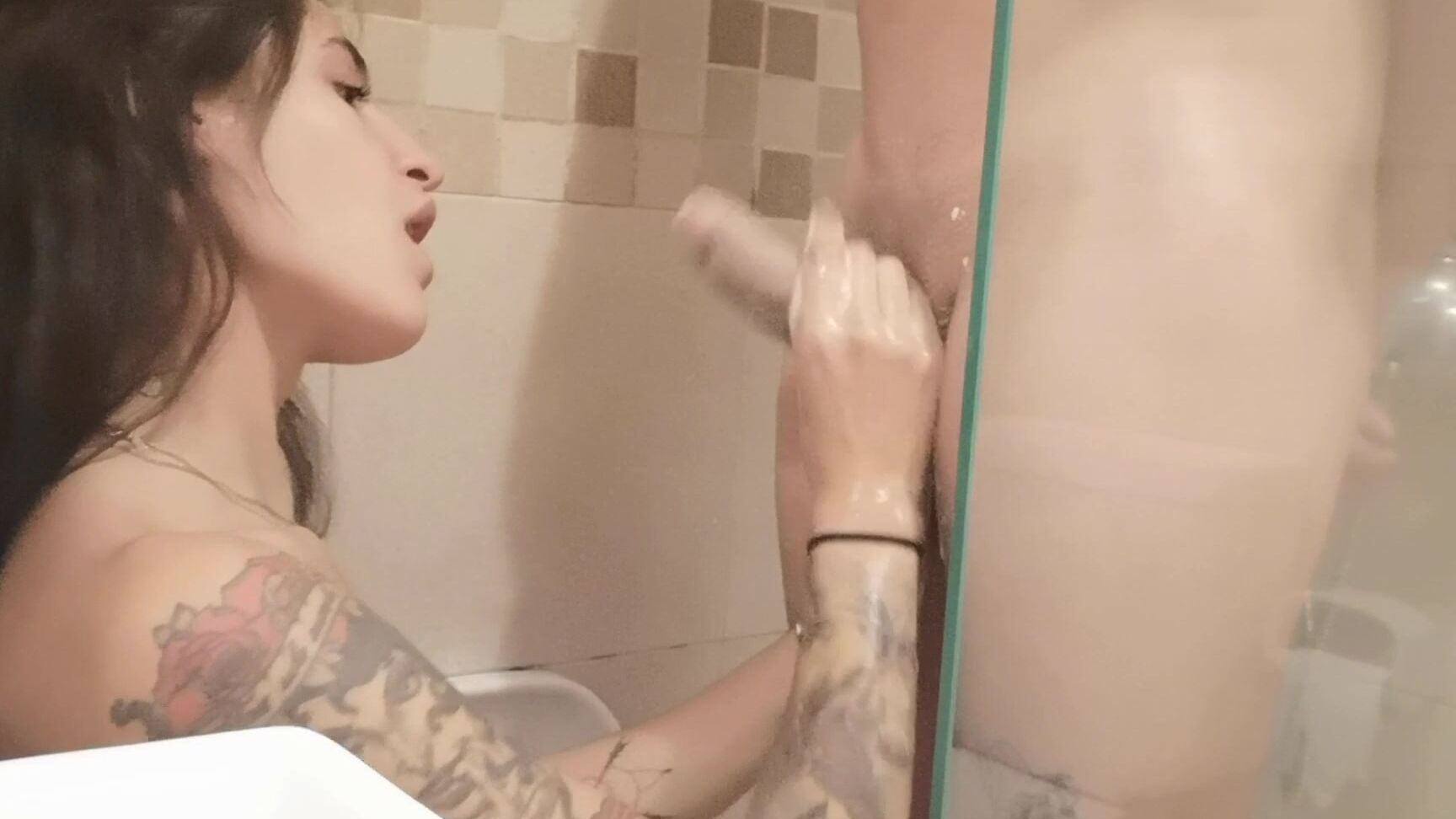 boygirl, buttplug, mouthsoaping, pee, rimming soapy bj and rimming in buenos aires ManyVids