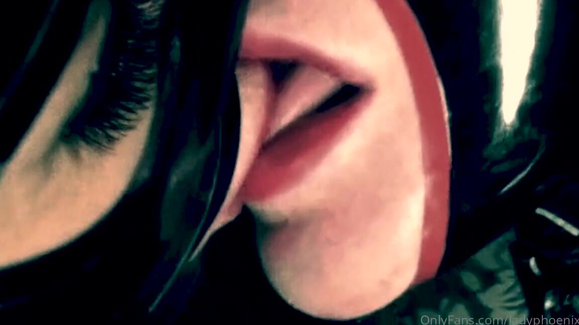 Lady Phoenix Nicknamed Ladyphoenix Ldn Onlyfans Friday Night Movie A Real Treat For All My Fans Tonight As I Bring You A Latex Special Filmed On