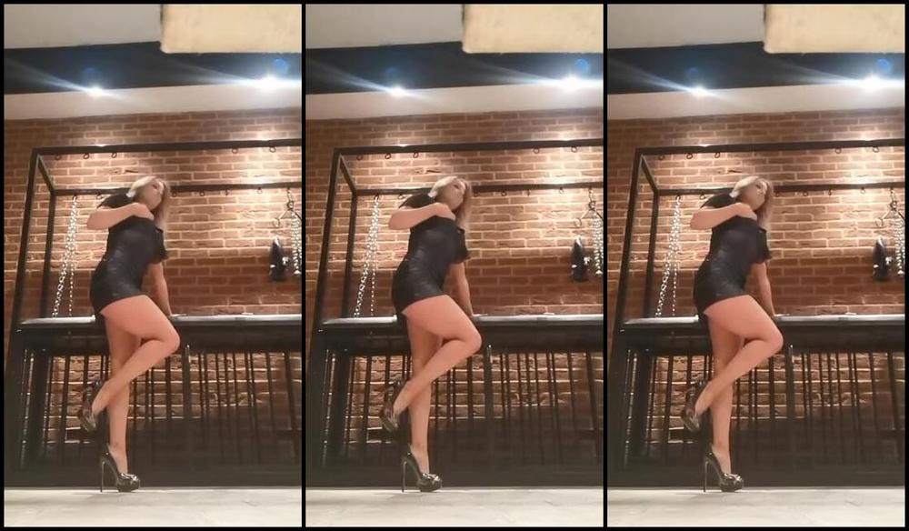 Misscourtneym Onlyfans Day 10 Of My Heel Experiment Patent Leopard Print Platform Heelsp