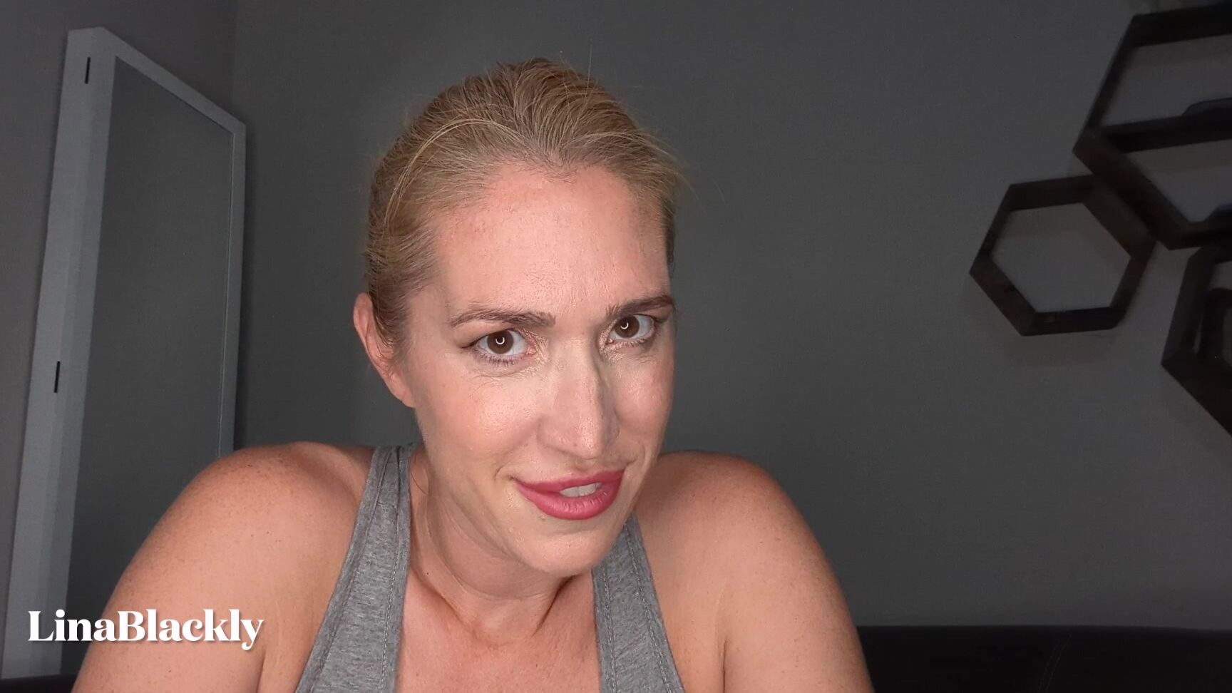 femdom, haircutting, humiliation, laughing, talking submit to my clippers Manyvids