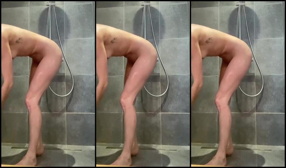 Lele O Nicknamed Ohshititslele Onlyfans Would You Like More Shower Videos Tu Te Souviens Des Douches Sur Cam4 La Prochaine Fois Je Ressors