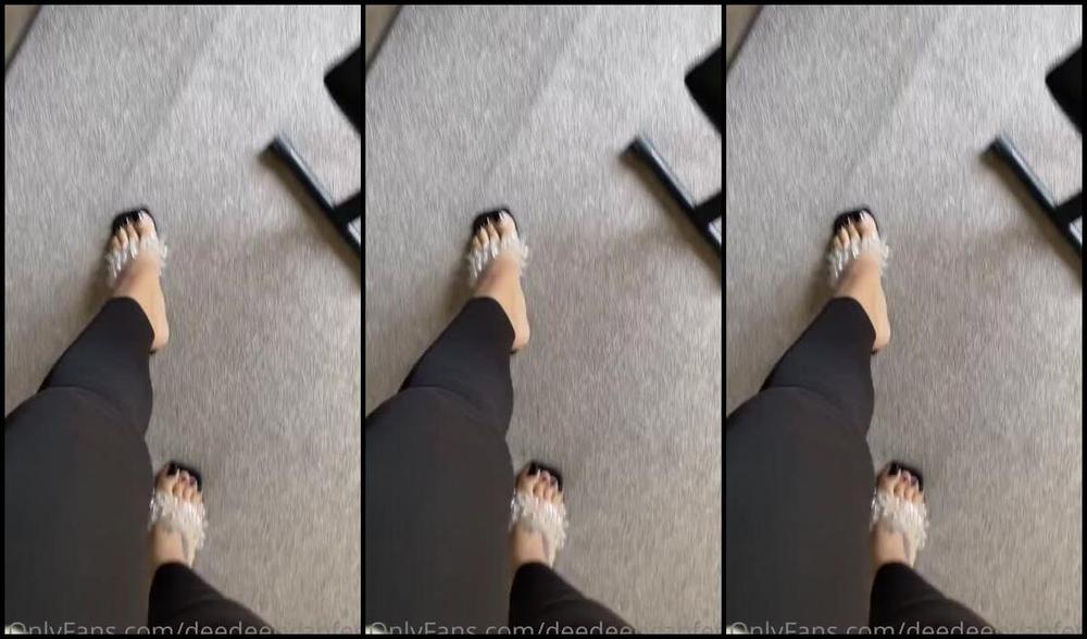 Deedeericanfeet Onlyfans As Requested More Feet On Crotch But Heels This Time Then He Takes Them Off