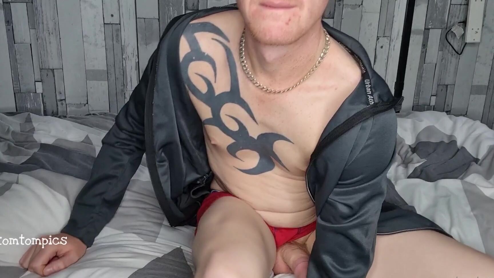 Tomtompics New Tracksuit Underwear And Nike Tns Thanks To My Fans For These I Very Much Appreci