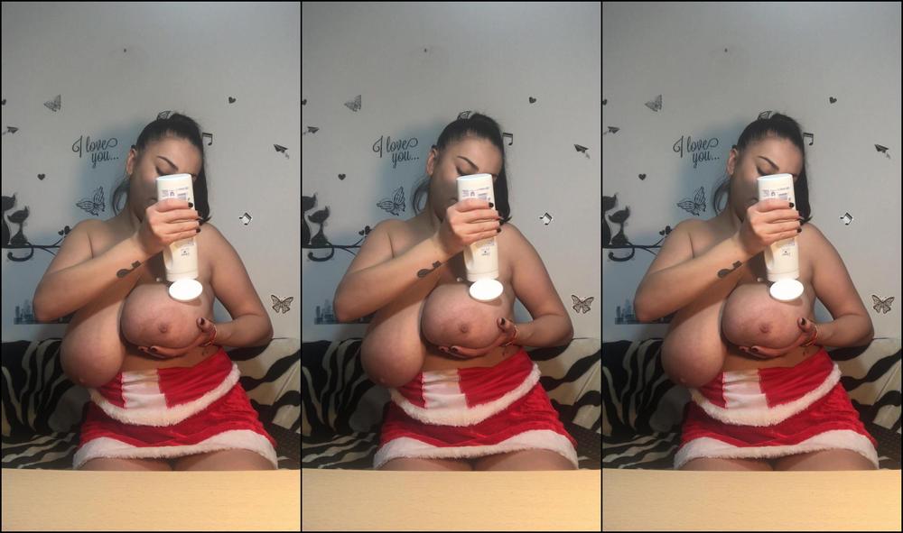 HelenStar Santa's gonna rub lotion on my boobs Manyvids