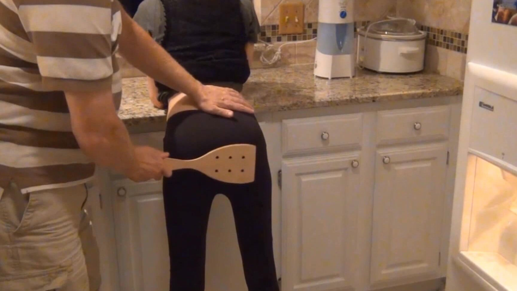 Danielle, Full HD, amateurspankings AS Danielle In The Kitchen Clips4Sale