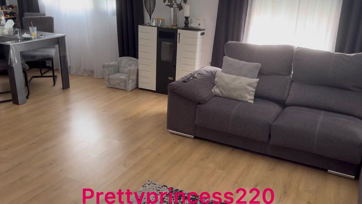 Prettyprincess220 07 18 2023 Onlyfans Video Burping And Farting A Lot In Jeans