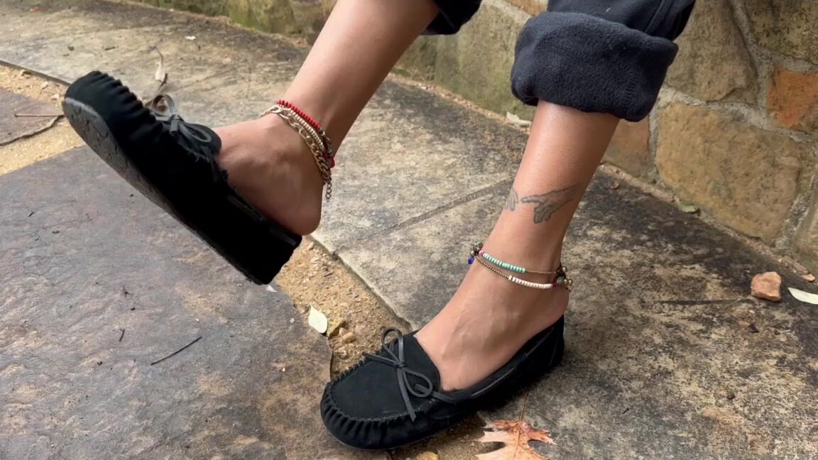 Zafeetllc Onlyfans Dangle In The Park