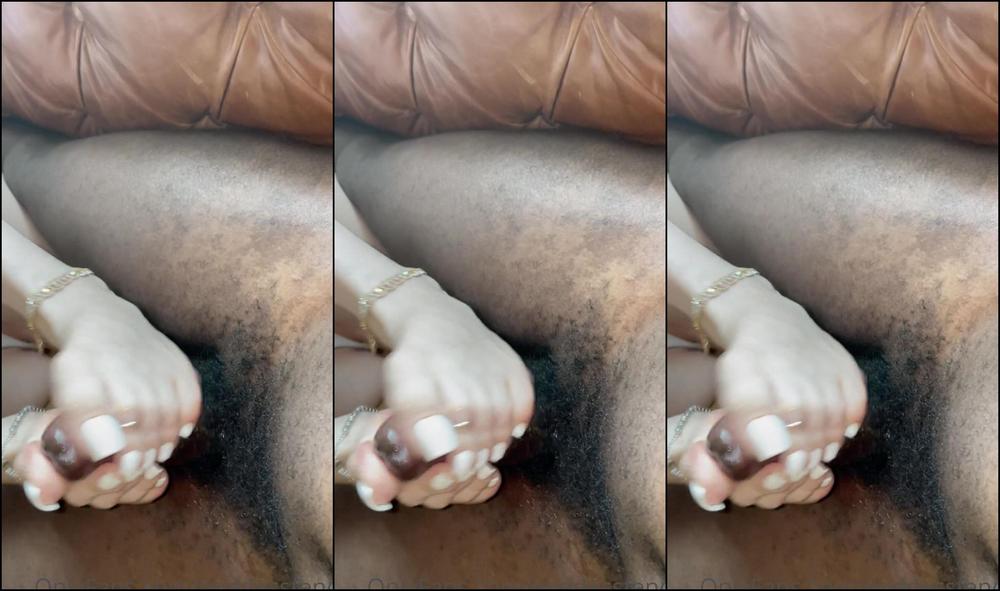 Goddessfendi 2552815365 08 08 2022 After I Tease Him In My Flip Flops I Let Him Feel These Perfect Feet He