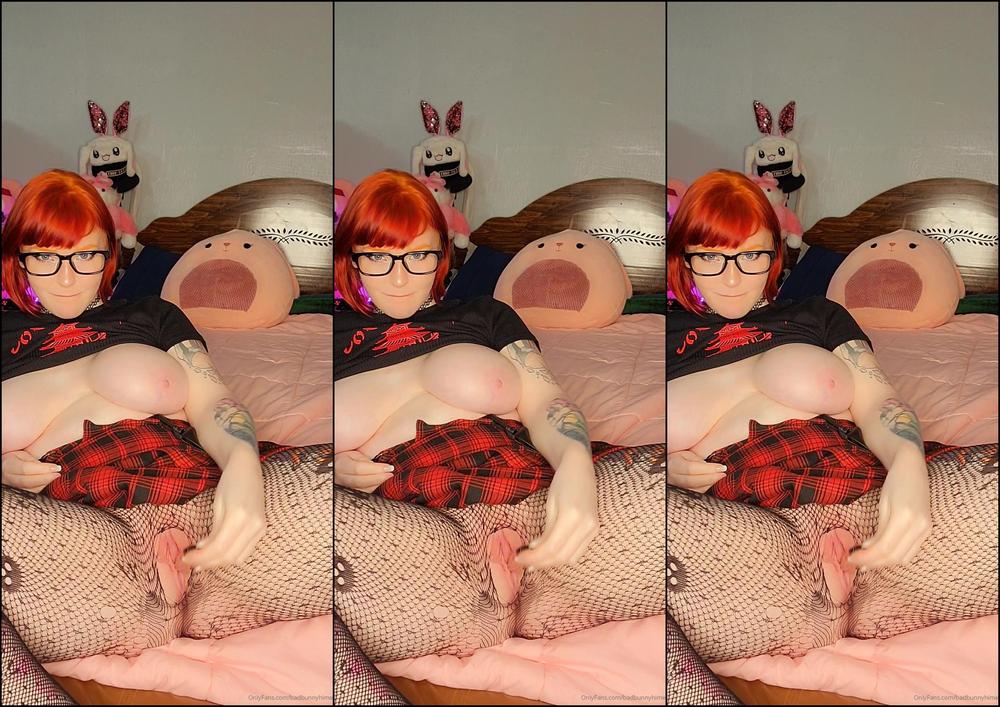 Bunnygirlnicole 2409877700 03 31 2022 Teasing Myself Hehe