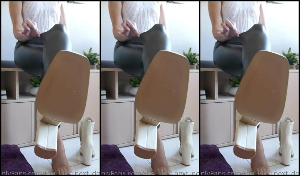 The Legs Next Door Nicknamed The Legs Next Door Onlyfans You Want To Suck My Sweaty Toes Sooo Fucking Bad Annabel