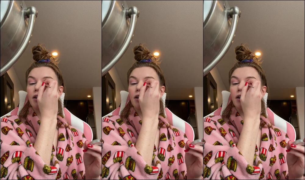 cutegiraffe-19-12-2020-1480189987-here-s-a-video-of-me-doing-my-makeup-i-tried-to-make-it-for-insta-but-i-forgot-they-c