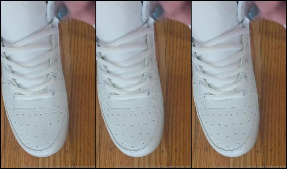 Raindegrey 2402427681 03 24 2022 The Wear Your Sneakers And Socks All Day Custom