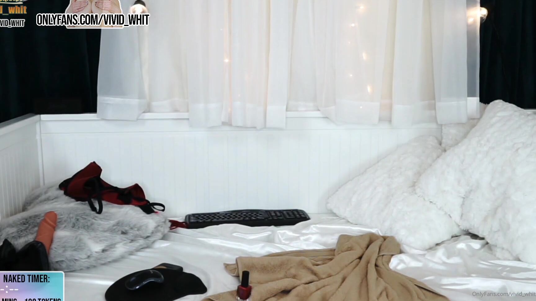 Vivid Whit Clips From Nov Including Naked Pedicure D Hd Livestream Recording