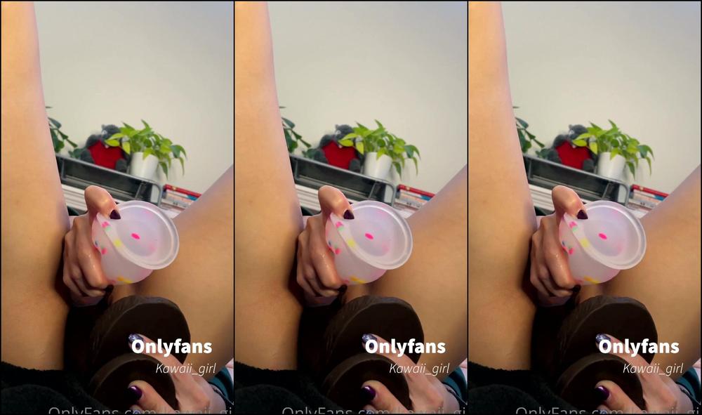 kawaii-girl-02-01-2021-1999599891-happy-new-year-trying-a-new-way-to-double-stuff-myself