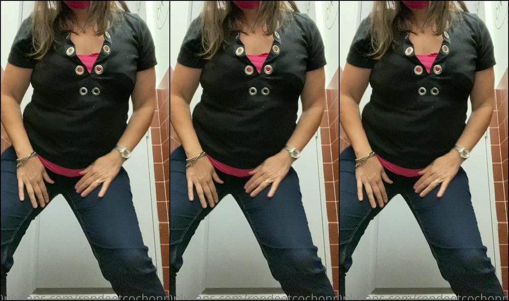 rondeetcochonne 19 09 2021 2224992806 jtais trs excit dans les toilettes de ce resto mais jaurai OnlyFans