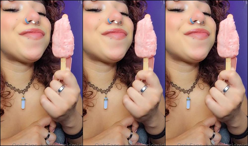 Footsiemichi So Delectable And You Know I Don T Mean The Popsicle You Thought Nnn Was Just For My Foot Subbies Cute You Know The Deal You Get Stiff Send A Tip