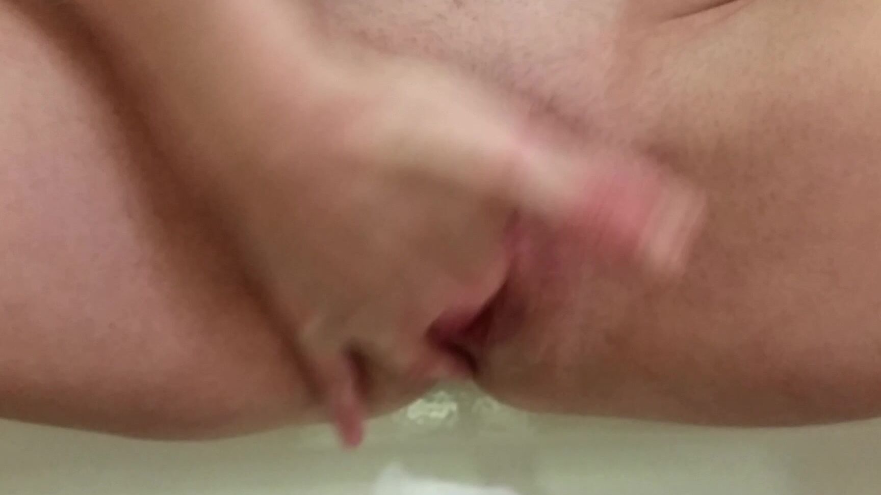Lusciouslips Lusciouslips Wet Meaty Pussy