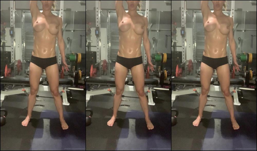 cassiebenderfit-27-08-2020-781744917-i-don-t-just-go-hard-for-bbc-i-go-hard-in-the-gym-to-look-good-taking-bbc.-this-was-one