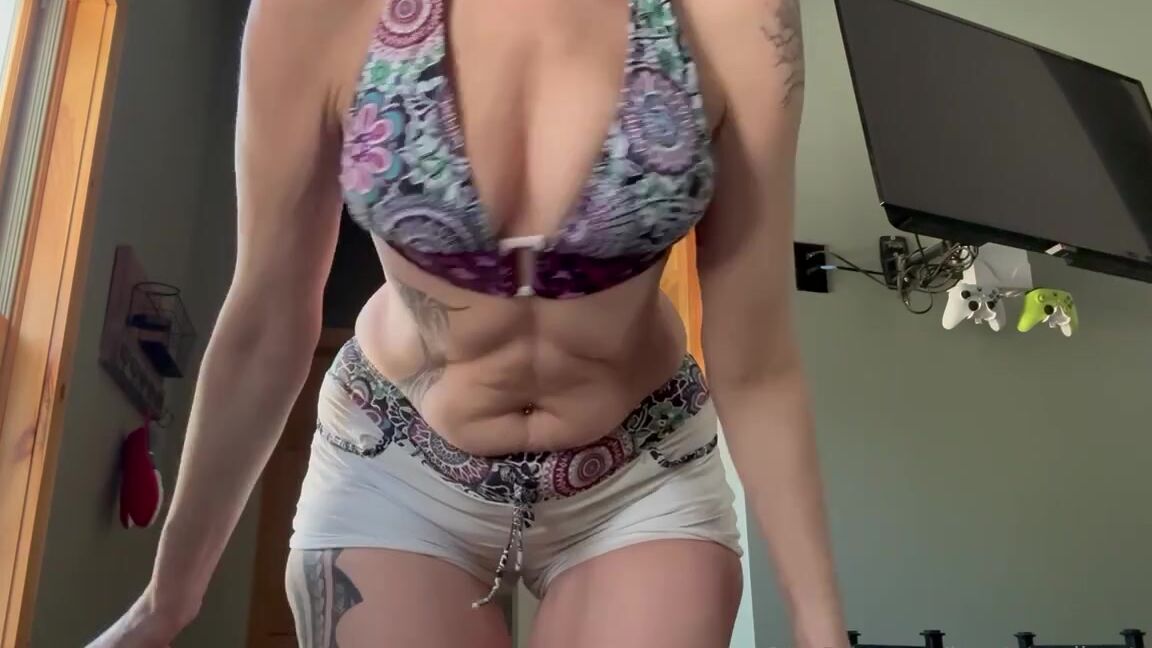 Longtoesally Nicknamed Longtoesally Stormy 04 18 2025 Onlyfans Video Showing Off In Spandex Boyshorts Bikini Camel Toe Ass Tits