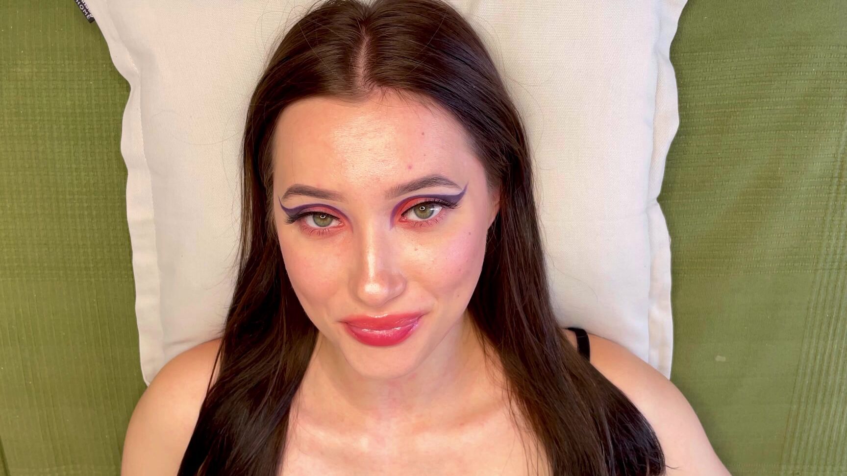 "Babyheavanian" eyecontact, eyelashfetish, facefetish, makeup, sfw, tonguefetish orange amp violet make up face fetish Manyvids