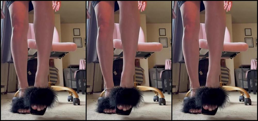 Soldmysolesforink Nicknamed Soldmysolesforink 04 25 2024 Onlyfans Video I Deserve The Be Served And Worshipped While I Workdont You Agree