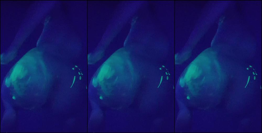 Frostyprincess Glow Body Paint Fun