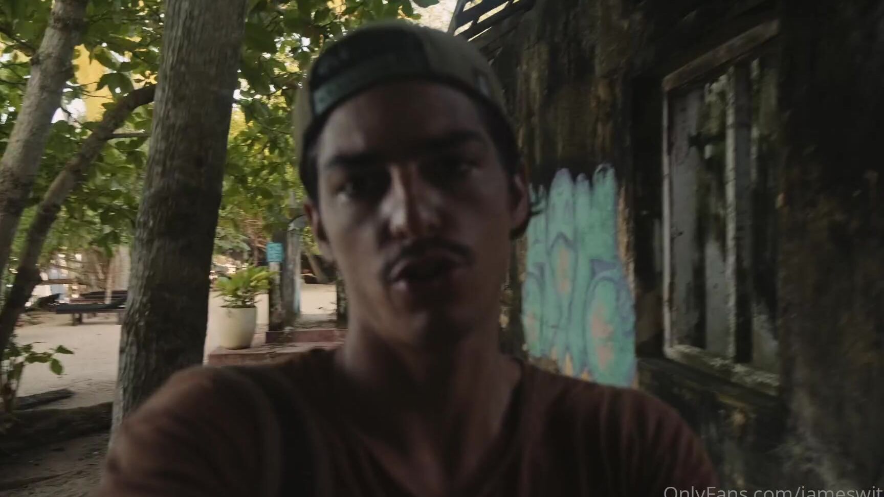 Jameswithlola Carpe Diem Spent A Week In The Little Paradise Bay Of Hiriketiya Where Things Didn T Ex