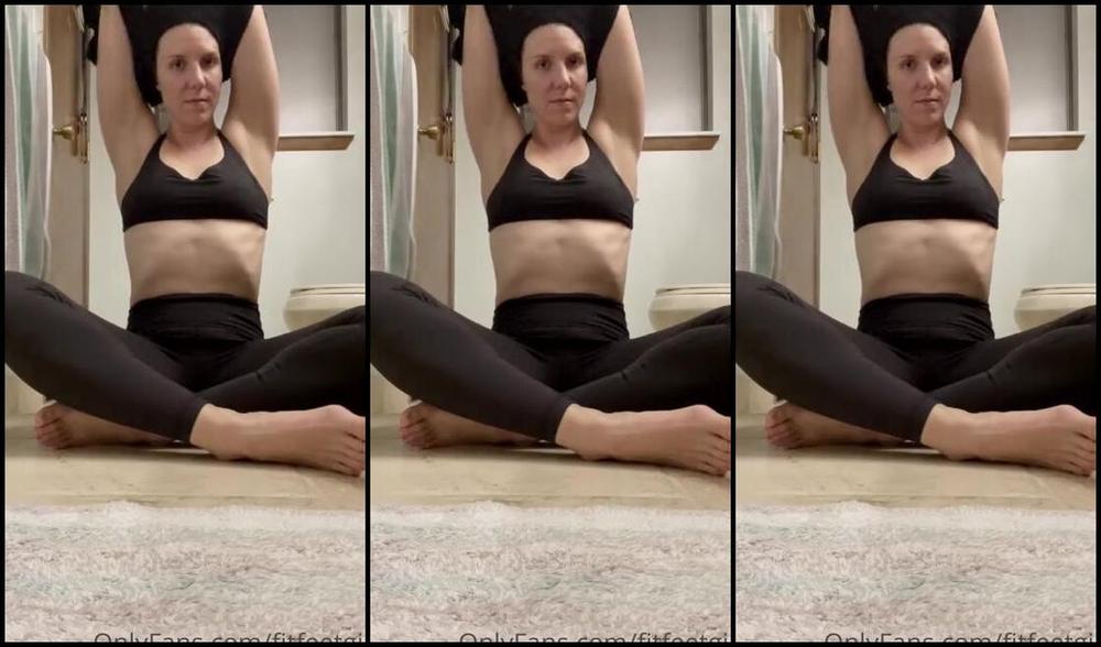 Nina Aka Fityoginina Onlyfans Who Else Struggles Hard With Lack Of Routine Yeah I M Getting To Those Dms I Promise Im Honestly