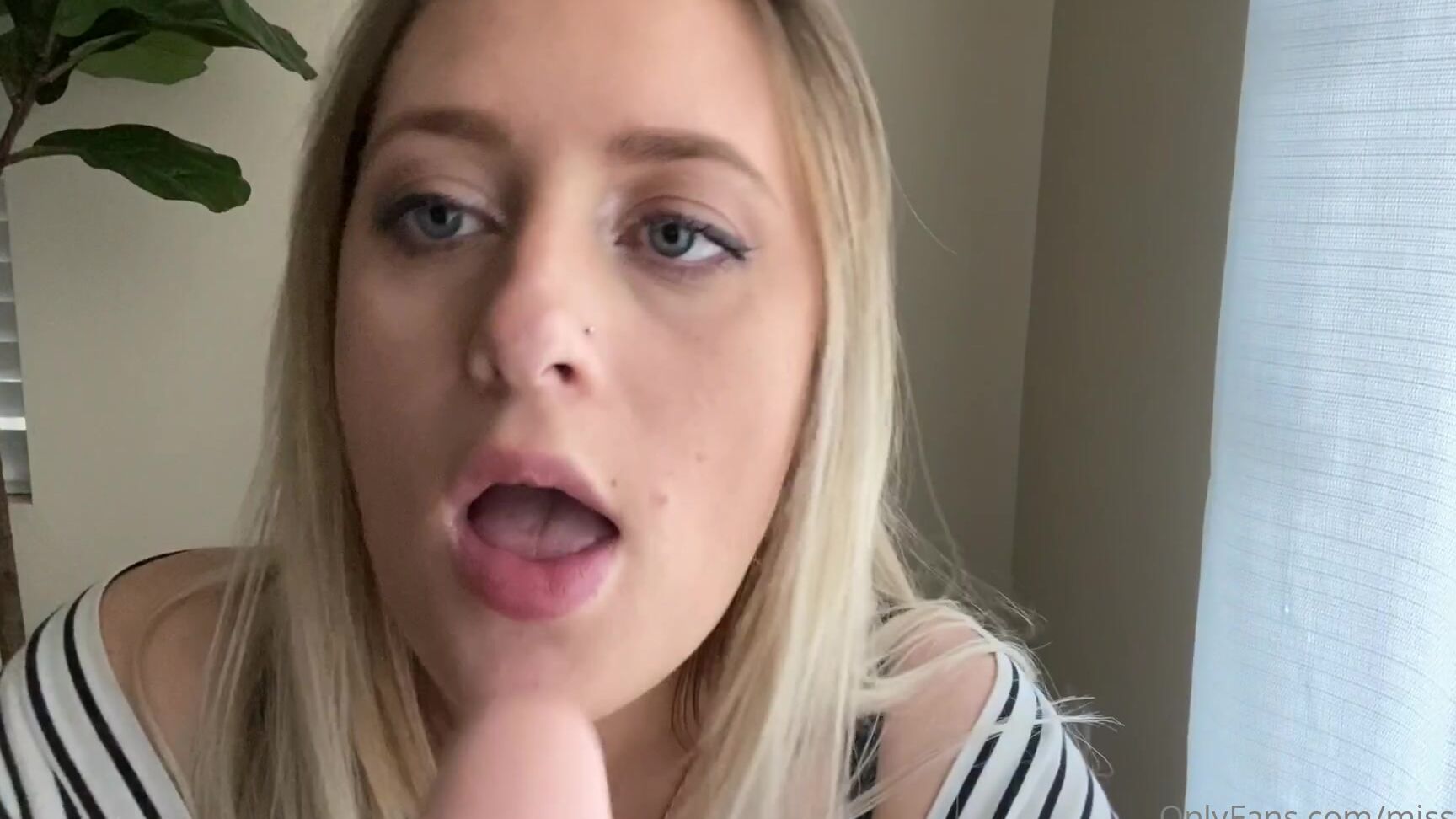 Misscassi Fitting You For A Suit Rp