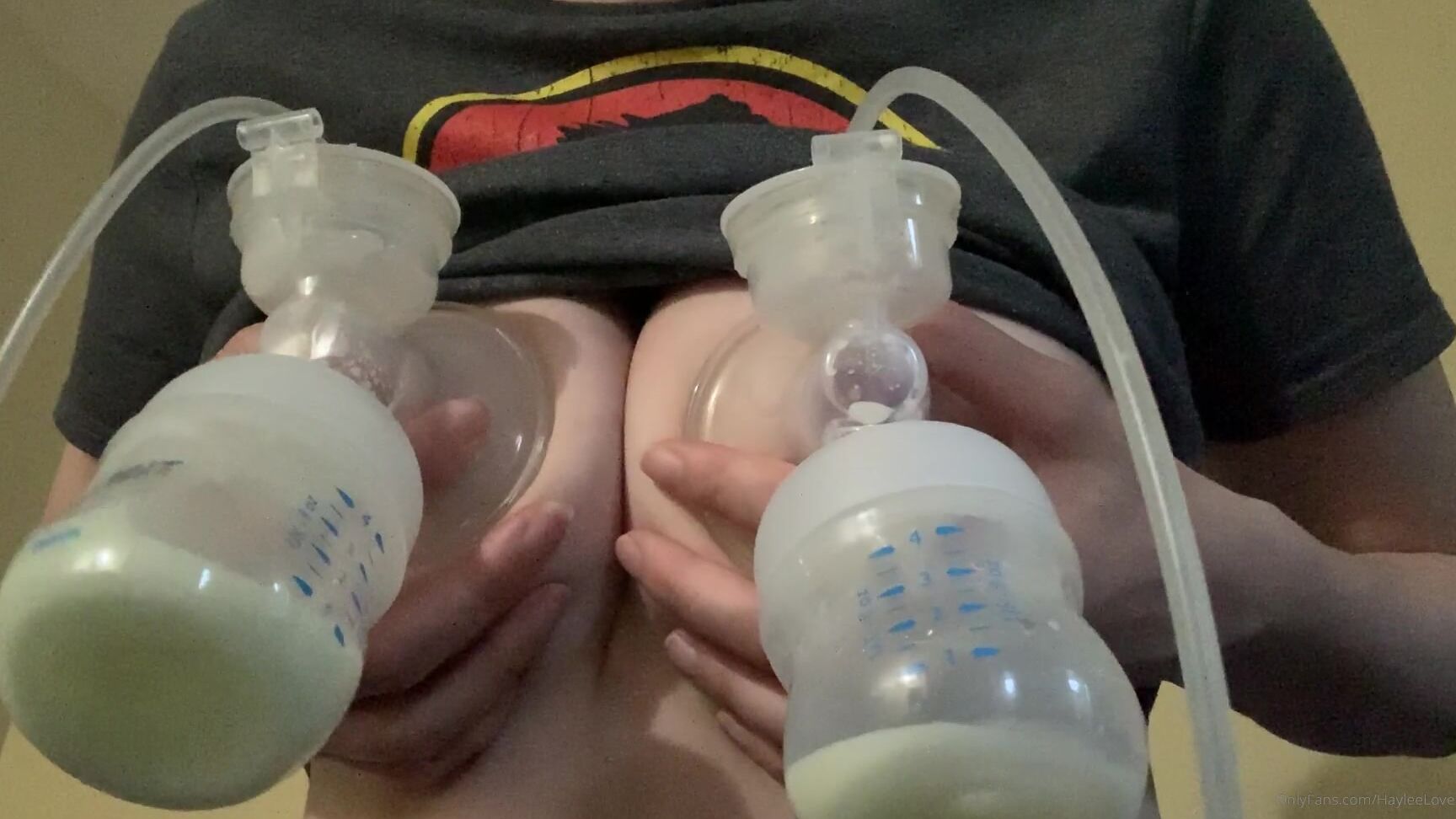 Hayleelove Missing The Milky Boobies Maybe I Should Start Using My Pump Again