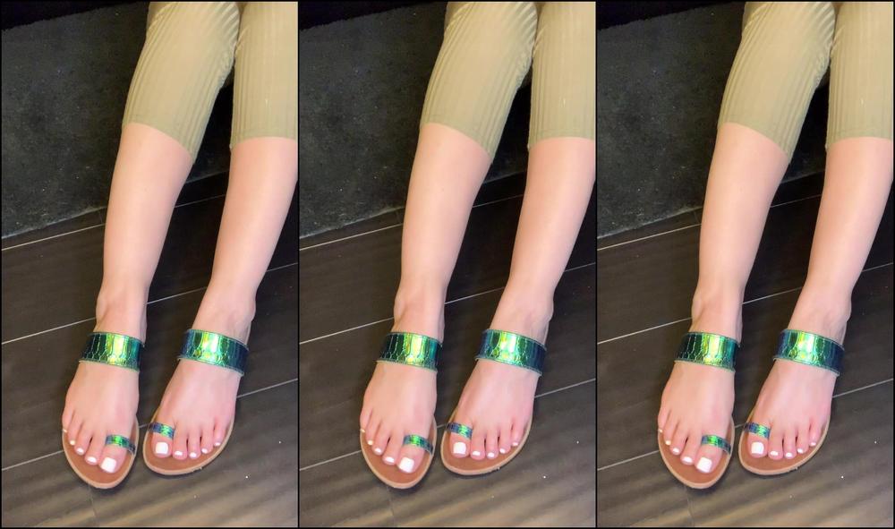 Misslorin A Goddess Such As Myself Should Have Her Soles Rubbed An