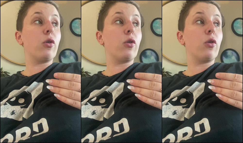 Qtsnack Exciting Update Stay Tuned Till The End For Tiddies I Hired An Assistant Starting Tomorr