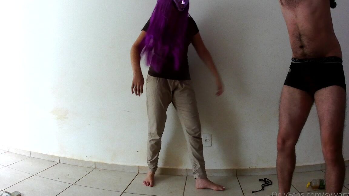 Sylvanafeet Wrong Date In Video But Nice Kicks In Balls